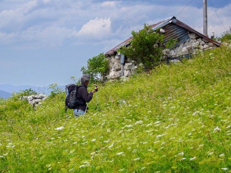 Cabane de la Serre du Play