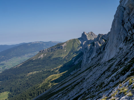 L'enfilade des crêtes du Ranc des Agnelons, le Roc Cornafion