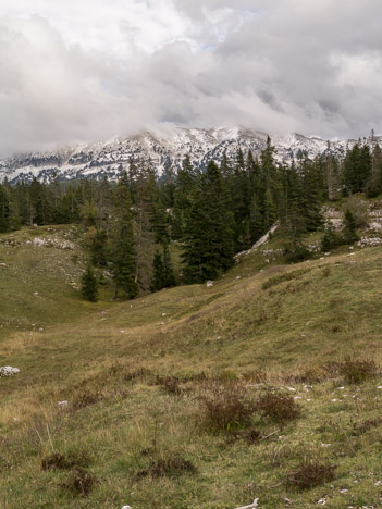 Pré Rateau, brouillard sur Roche Rousse