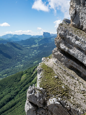 Falaises et vires des Rochers de la Balme